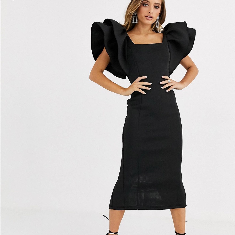 Missguided Scuba Ruffled Shoulder Midi Dress